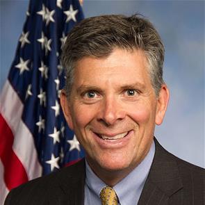 Image of Darin Lahood